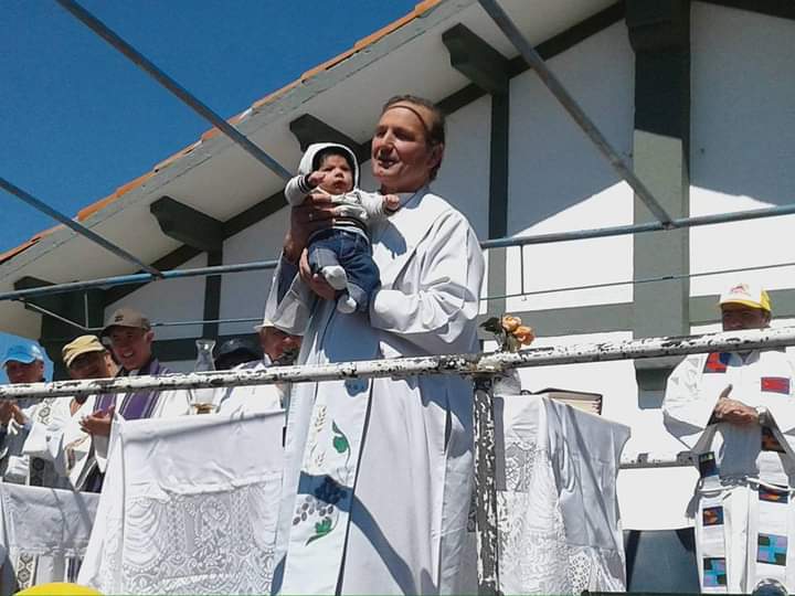 Bichara saludó al Obispo Laxague por sus 21 años de misión pastoral en Viedma